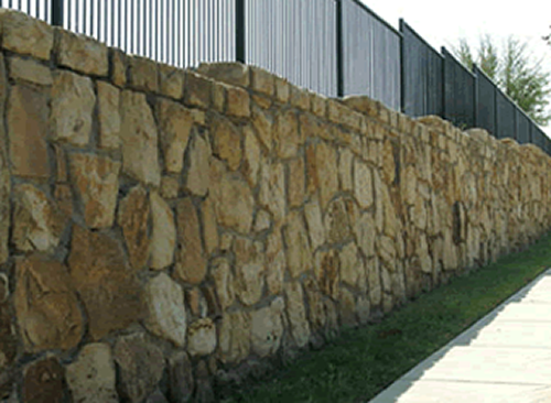 Retaining Wall Made of Natural Stone in Arlington, TX 