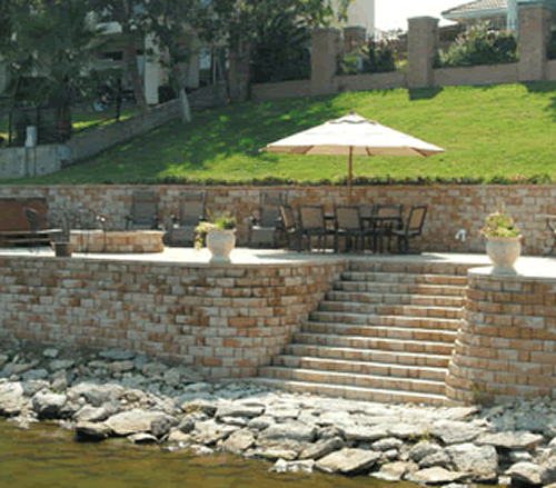 Paved Retaining Wall in Arlington, TX Paved Retaining Wall in Arlington, TX